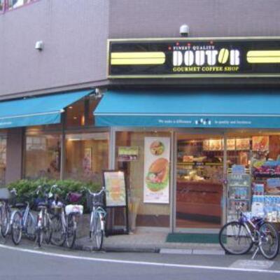 
						ドトール