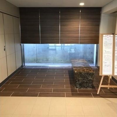 
						共用施設