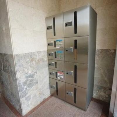 
						宅配BOX