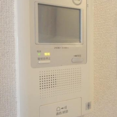 
						セキュリティー
