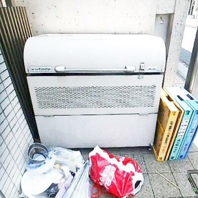 
						ゴミ置場