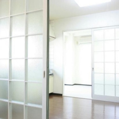 
						部屋