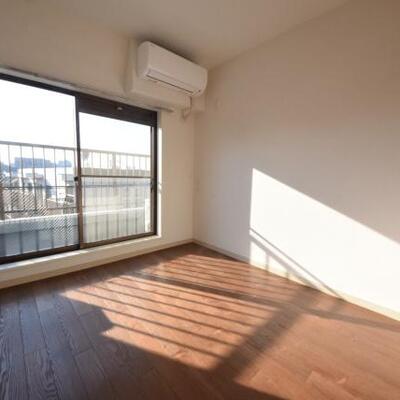 
						室内　その他