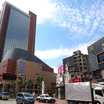
						三軒茶屋店