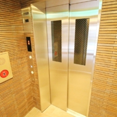 
						共用施設