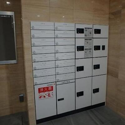 
						共用施設