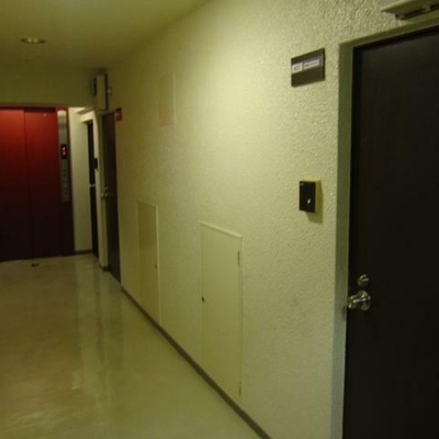 
						共用施設