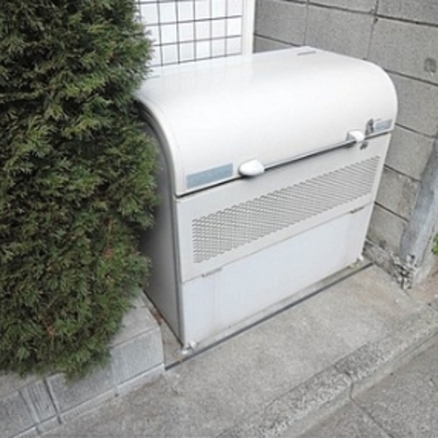 
						共用施設