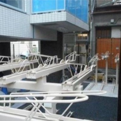 
						共用施設
