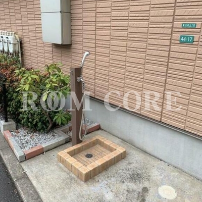 
						共用施設