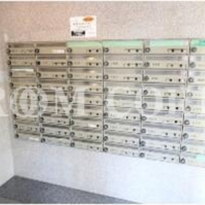 
						共用施設