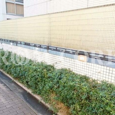 
						共用施設