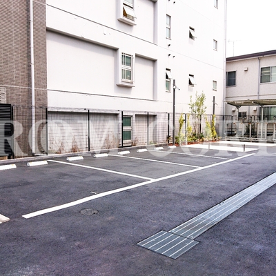 
						共用施設