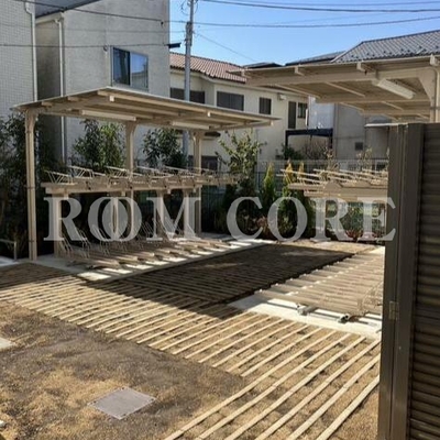 
						共用施設