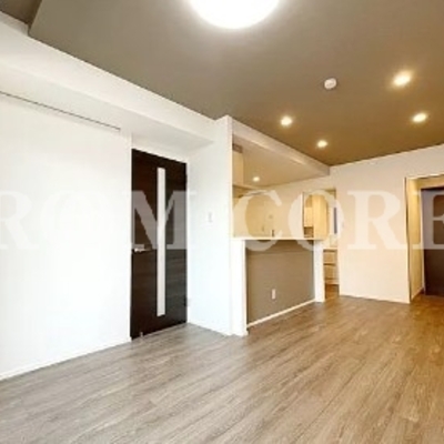 
						洋室