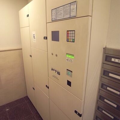 
						宅配BOX