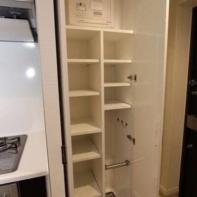 
						シューズBOX