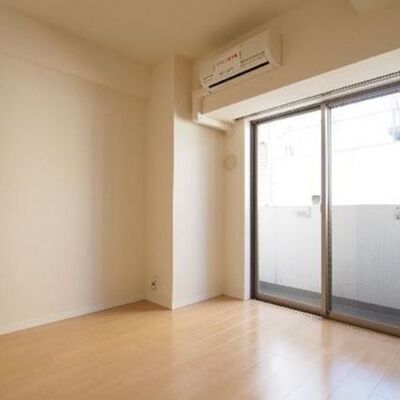 
						部屋