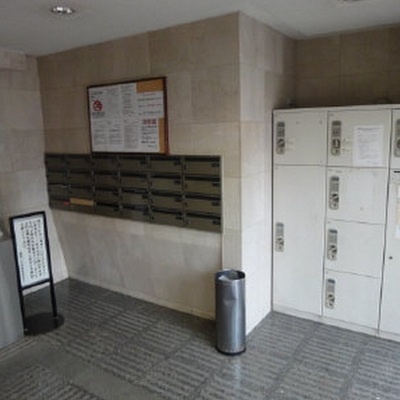 
						宅配BOX