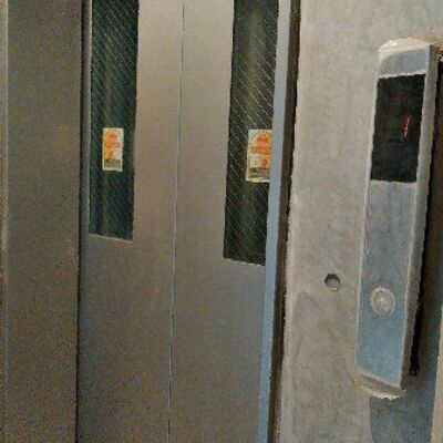 
						共用施設