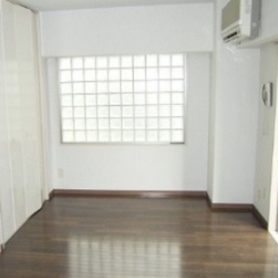 
						部屋