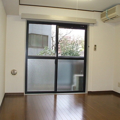 
						その他　部屋