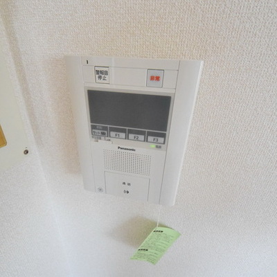 
						モニター