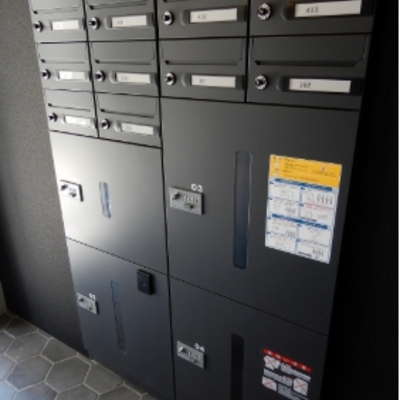 
						宅配ボックス共用施設