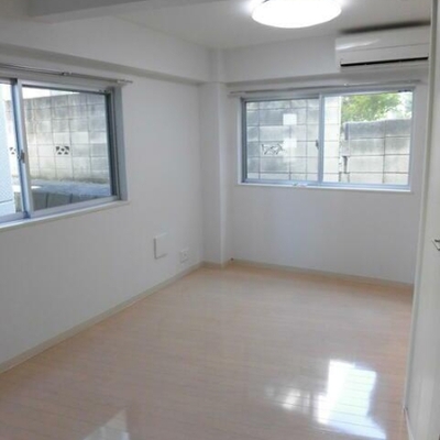 
						部屋