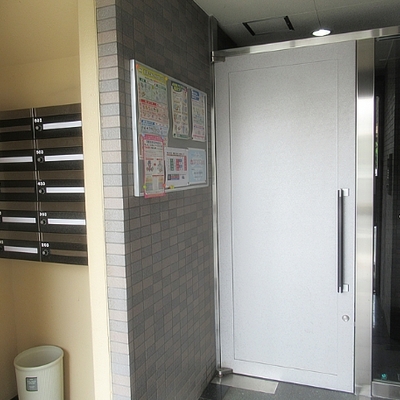
						共用施設