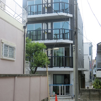 
						外観