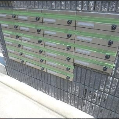 
						共用施設
