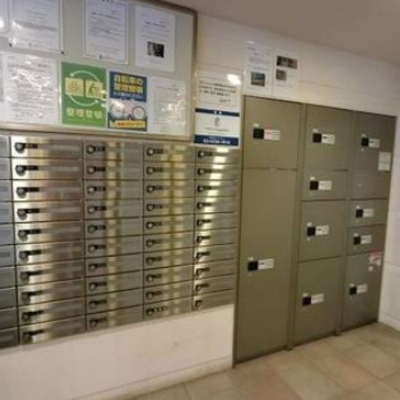 
						共用施設