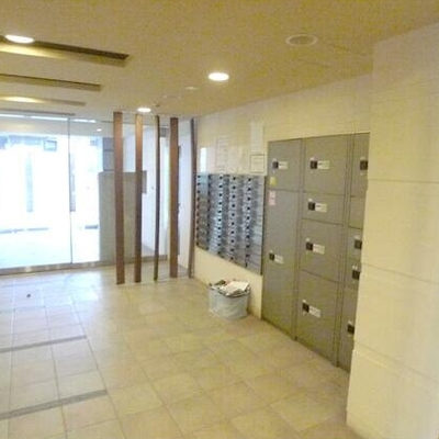 
						共用施設