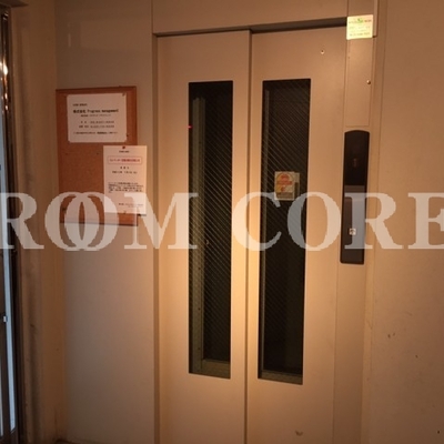
						共用施設