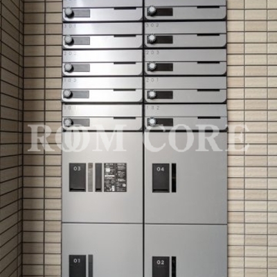 
						共用施設