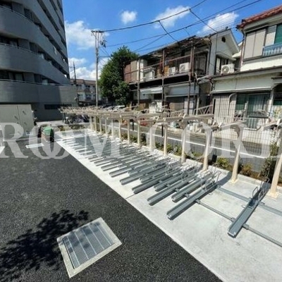 
						共用施設