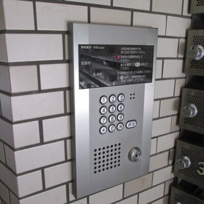 
						共用施設 オートロック