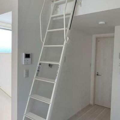 
						室内　その他