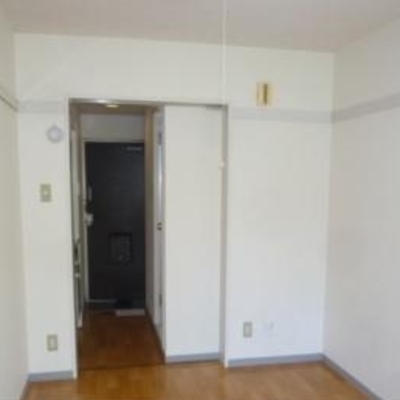 
						部屋