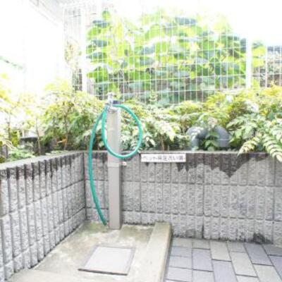 
						共用施設