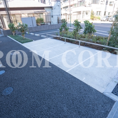 
						共用施設