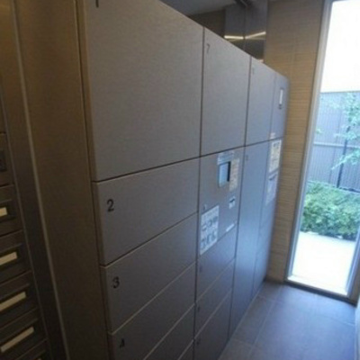 
						宅配BOX