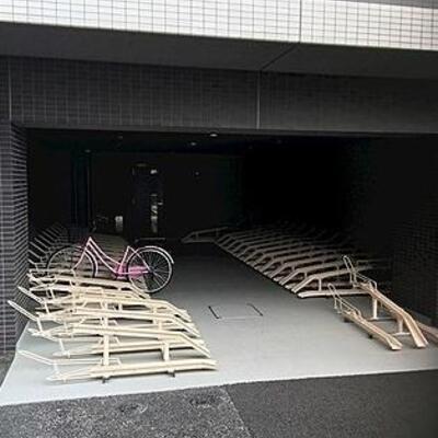 
						共用施設