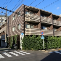 プレール・ドゥーク中野江原町