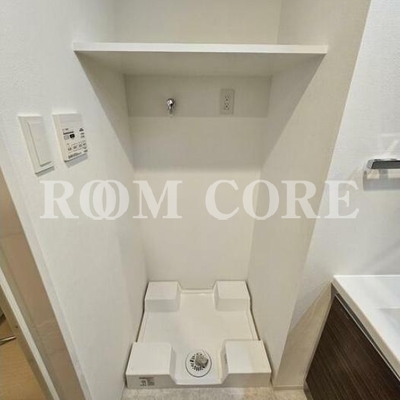 
						洗濯機置場