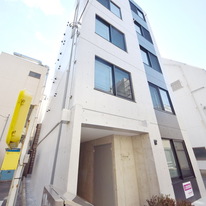ラシクラス上野