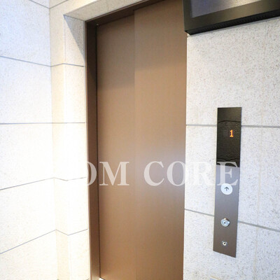 
						共用施設