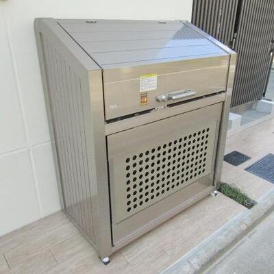 
						共用施設
