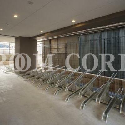 
						共用施設